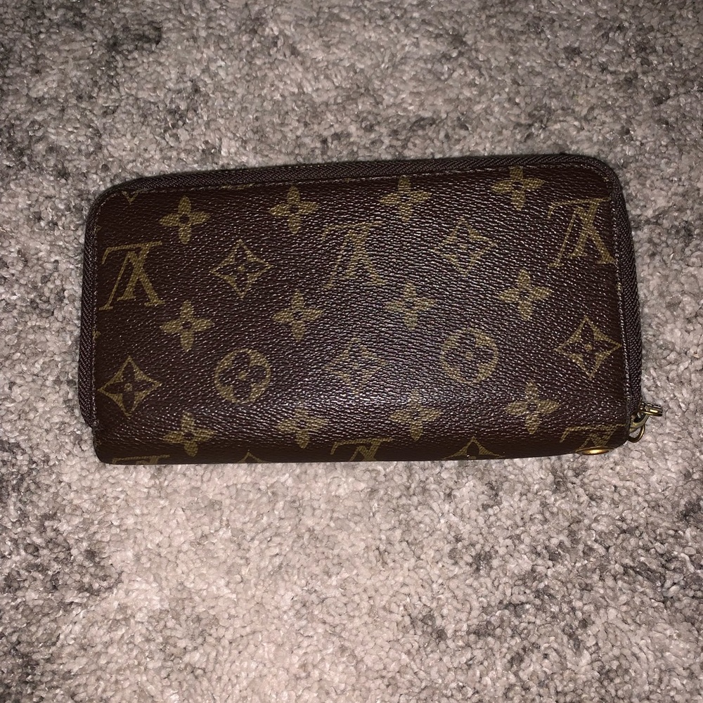 Louis Vuitton Wallet